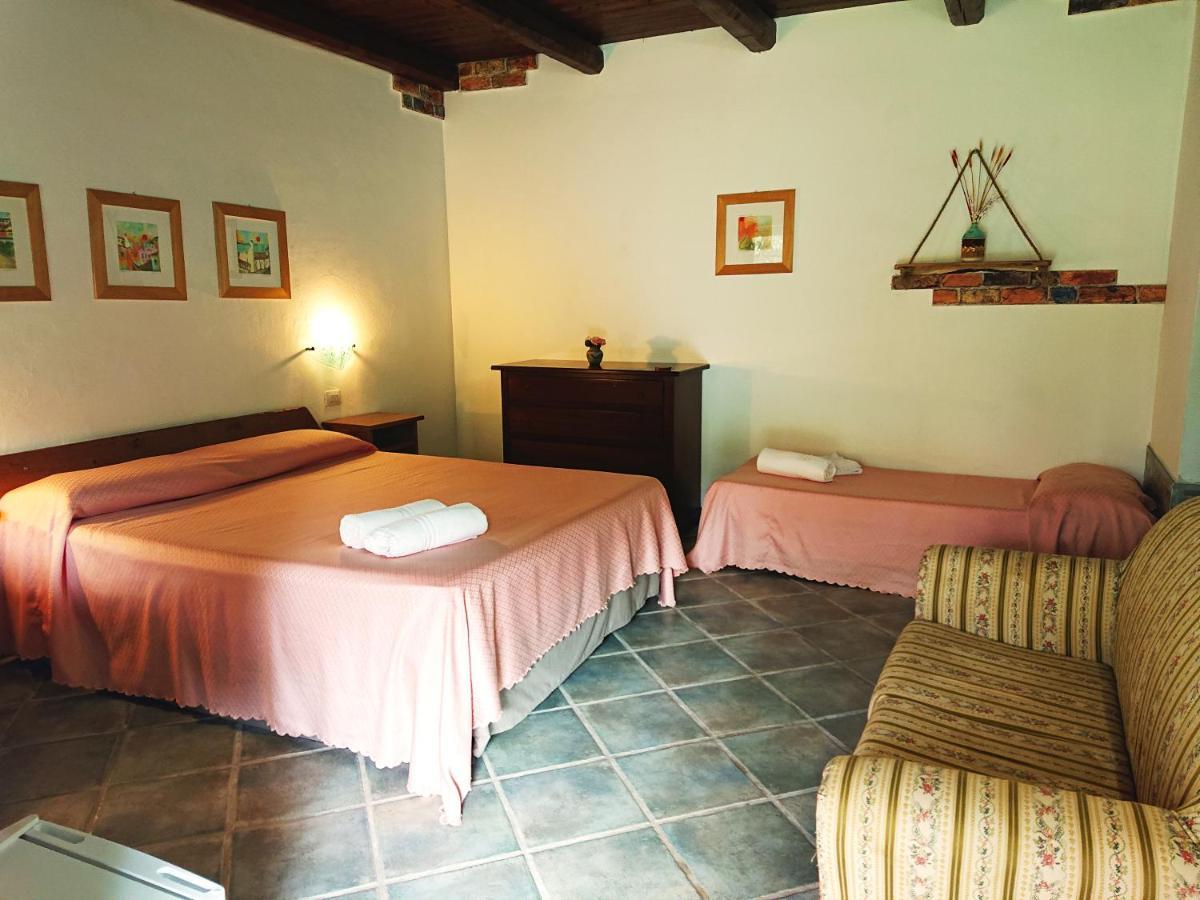 Agriturismo Desole مونتي المظهر الخارجي الصورة